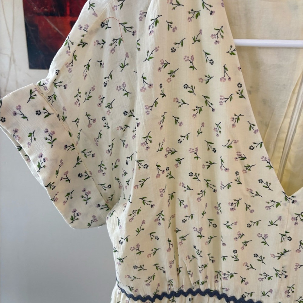 Madewell Cream Floral Midi Dress with Navy Trim - Picture 5 of 7